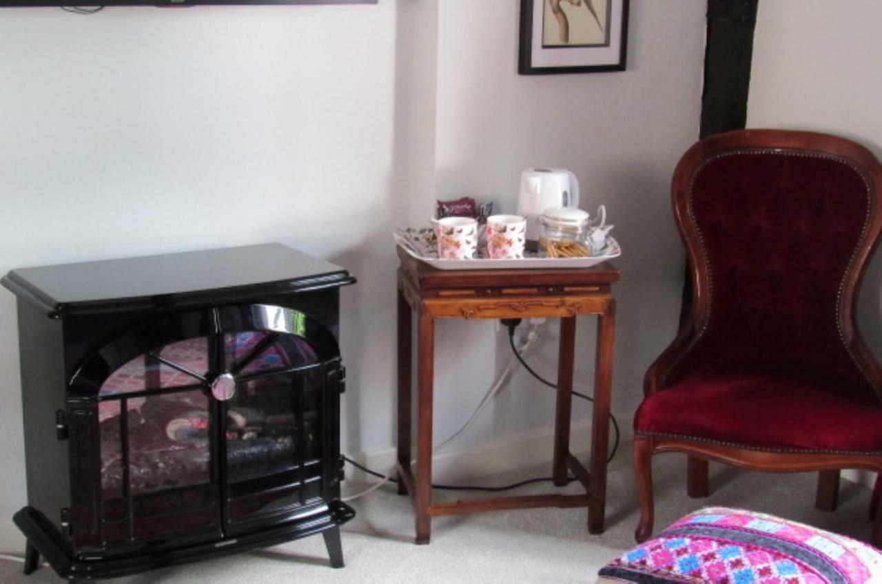 The Old Vicarage Hotel & Restaurant Bridgwater Kültér fotó A tea table